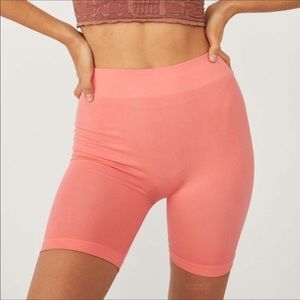 Free People Intimately Seamless Shortie, NWT Sz XS/S